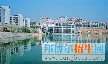 青島大學