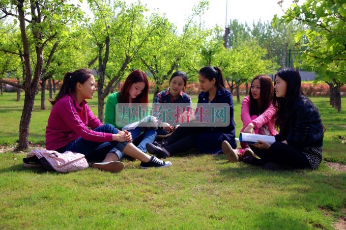 河南財政稅務(wù)高等?？茖W(xué)校網(wǎng)站網(wǎng)址
