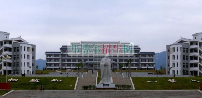 漳州科技職業(yè)學(xué)院招生辦聯(lián)系電話(huà)
