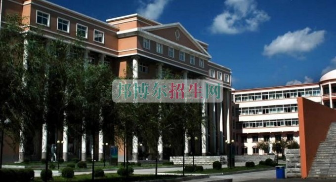 中?？即髮W(xué)怎么考