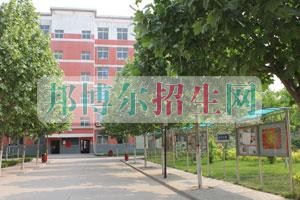電子商務(wù)好的大專學校