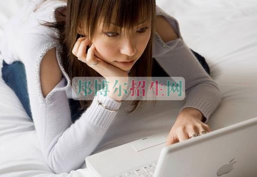 女生學計算機網(wǎng)絡技術怎么樣