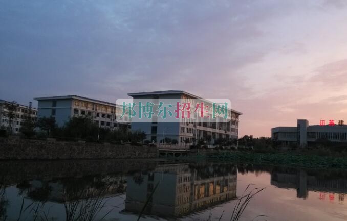中?？祻?fù)治療升大專