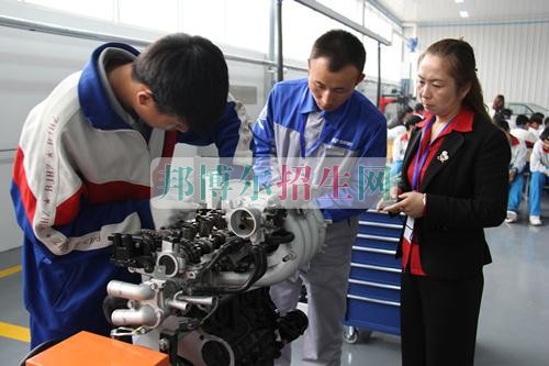 成都比較好的汽車運用與維修學(xué)校
