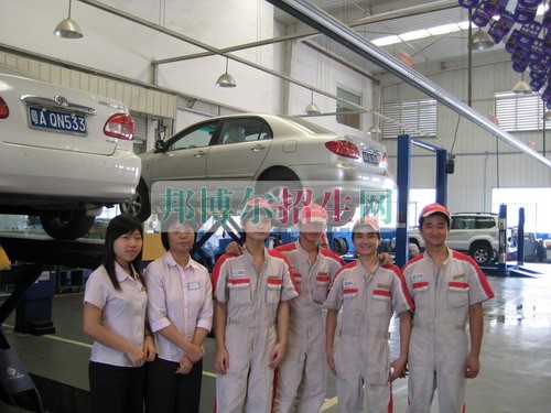 成都好點的汽車運用與維修學(xué)校