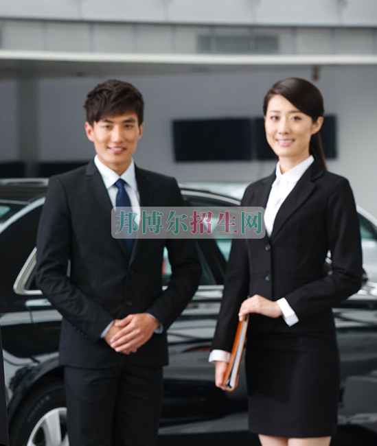 成都內(nèi)理科一專汽車服務與營銷大專學校