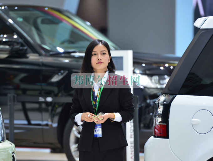 成都內(nèi)汽車服務(wù)與營(yíng)銷好的大專排名
