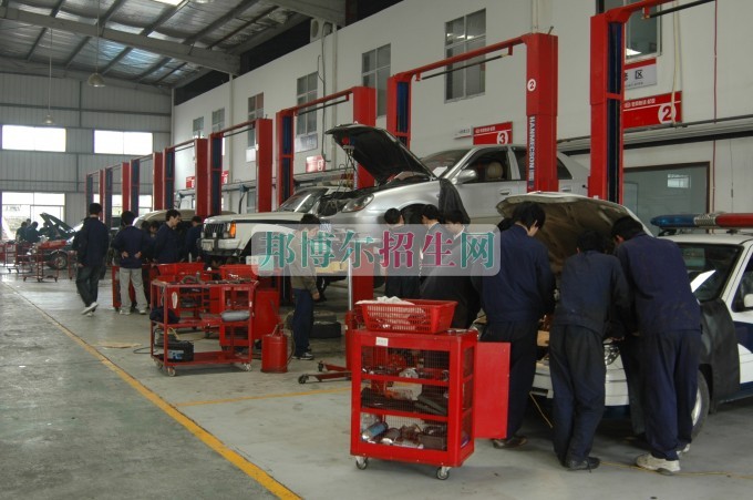 成都汽車運用與維修學校有哪些
