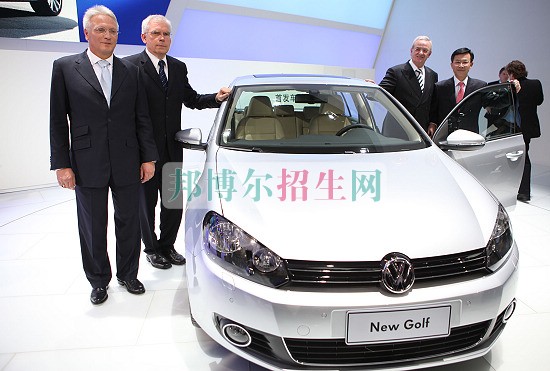 成都內理科一專汽車檢測與維修大專學校