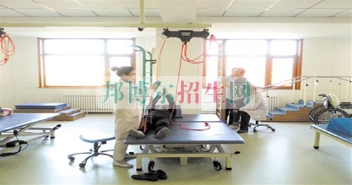 成都有哪些有康復(fù)治療的大專(zhuān)院校