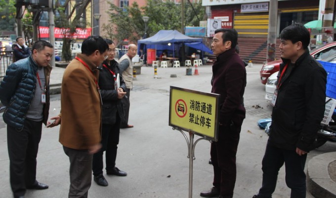瀘州市工業(yè)技工學校開展校園安全大檢查凈化校園安全環(huán)境