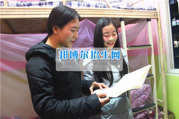 成都希望幼師學(xué)校是責(zé)任？更是一種愛！