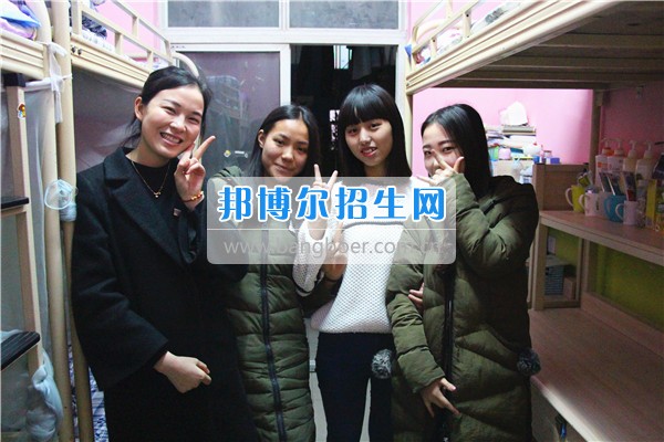 成都希望幼師學(xué)校是責(zé)任？更是一種愛！