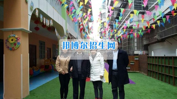 南充師范學校蔡禮儒校長赴高坪、嘉陵參加實習就業(yè)基地掛牌并看望實習生