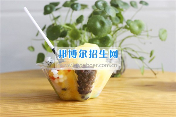 成都希望航空職業(yè)學校美味冷飲大曝光！據(jù)說，正數(shù)第三的是同學們最喜愛的冷飲！