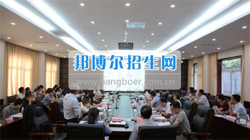 中國交通教育研究會機動車檢測維修職業(yè)教育發(fā)展研究中心”工作協(xié)商會在四川交通運輸職業(yè)學校召開