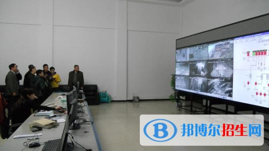 重慶松藻技工學(xué)校2018年報名條件、招生對象