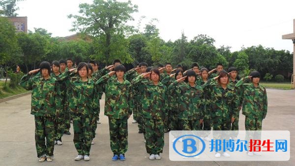 自貢龍錦職業(yè)技術學校網站網址
