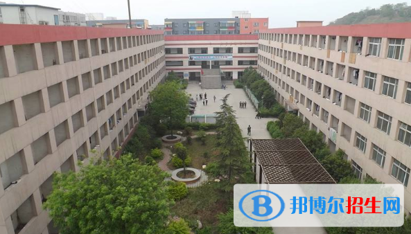 西安城建技師學(xué)院2018年報名條件、招生對象