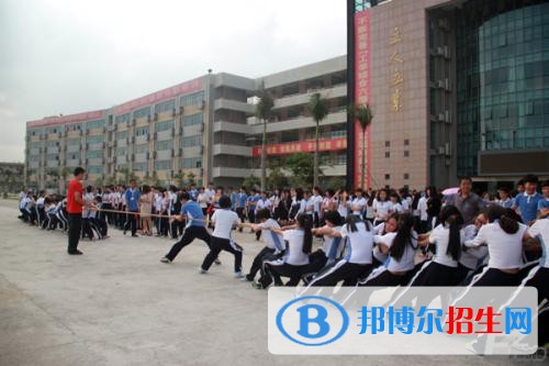 靈壽縣職業(yè)技術(shù)教育中心2018年報名條件、招生對象