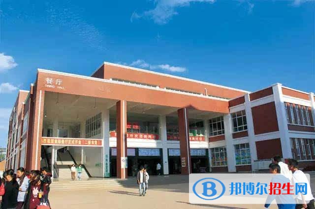 云南經(jīng)濟(jì)管理學(xué)院?jiǎn)握袌?bào)名條件