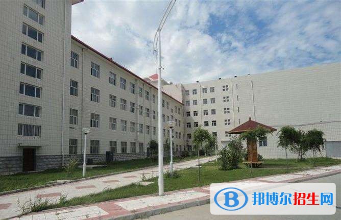 重慶醫(yī)藥高等?？茖W(xué)校單招報(bào)名時(shí)間