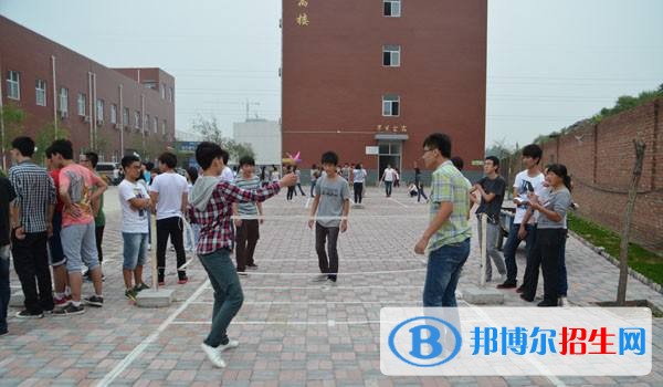成都女生上什么中專(zhuān)學(xué)校好