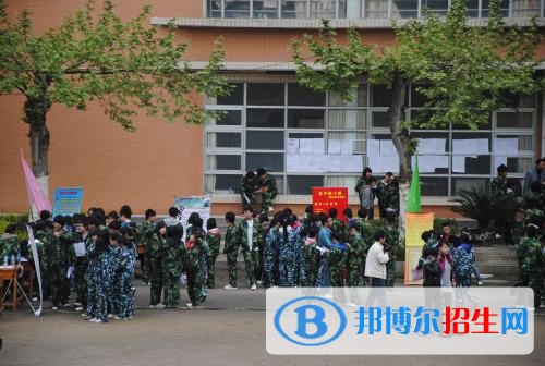 貴陽初中畢業(yè)上中專學校