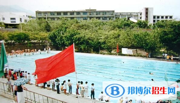 成都有哪些中專學校比較好就業(yè)