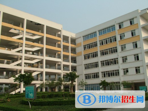 綿陽(yáng)高中畢業(yè)能上中專學(xué)校嗎