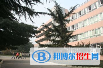 四川中專學(xué)?？急究? width=