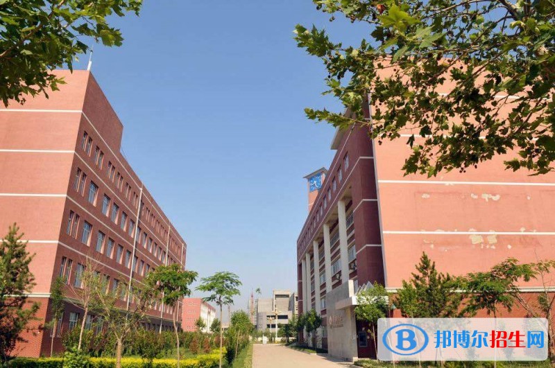 滄州職業(yè)技術(shù)學(xué)院?jiǎn)握泻?jiǎn)章