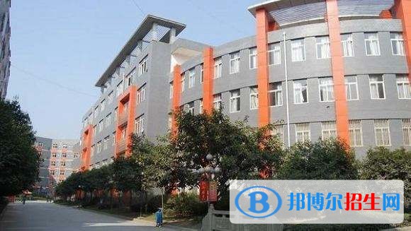 四川沒有畢業(yè)證可以讀中專學(xué)校嗎