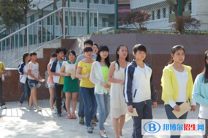 貴州中專學校畢業(yè)是什么學歷