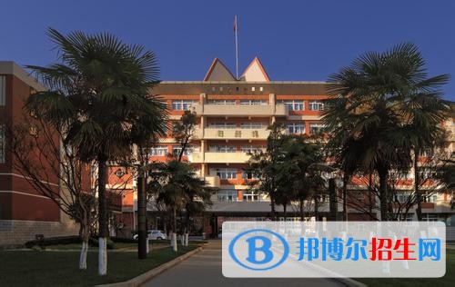 曲靖讀中專學(xué)校需要什么條件