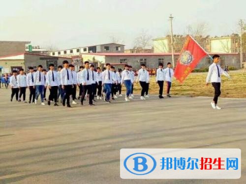玉溪中專學校學什么