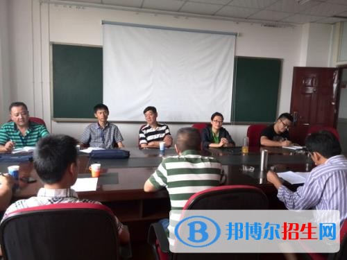 玉溪初中上什么中專學校好