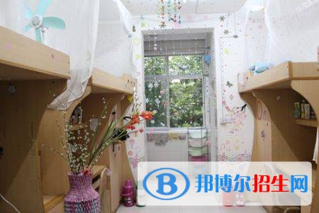 四川工程職業(yè)技術(shù)學院五年制大專學校宿舍
