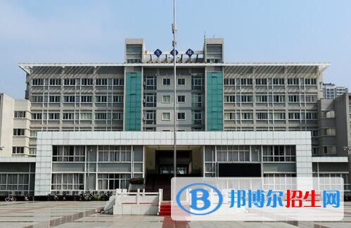 安徽商貿(mào)職業(yè)技術(shù)學(xué)院單招報(bào)名時(shí)間