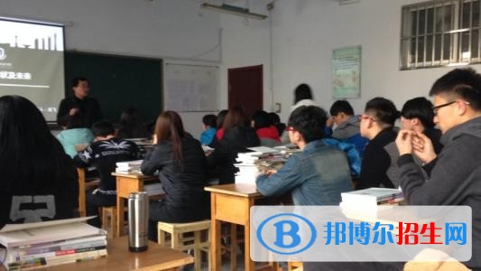 達州中專學校生可以考大學嗎