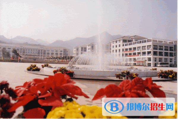 浙江長征職業(yè)技術(shù)學(xué)院?jiǎn)握袌?bào)名時(shí)間