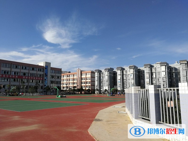 安順讀中專學(xué)校可以考大學(xué)嗎