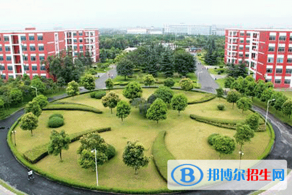 四川信息職業(yè)技術(shù)學(xué)院五年制大專收費標(biāo)準(zhǔn)