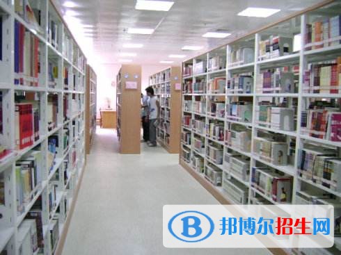 內(nèi)江職高和中專學校哪個好