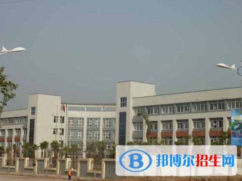 四川省宜賓市南溪職業(yè)技術(shù)學(xué)校五年制大專(zhuān)網(wǎng)站網(wǎng)址