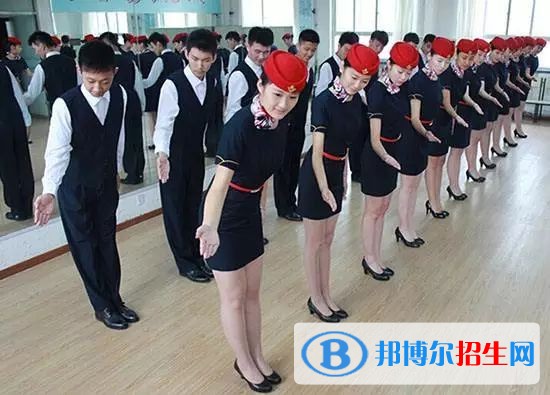 眉山讀中專學校需要什么條件