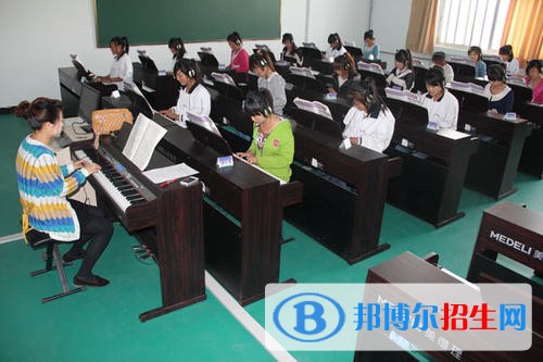 眉山讀中專學校有什么專業(yè)