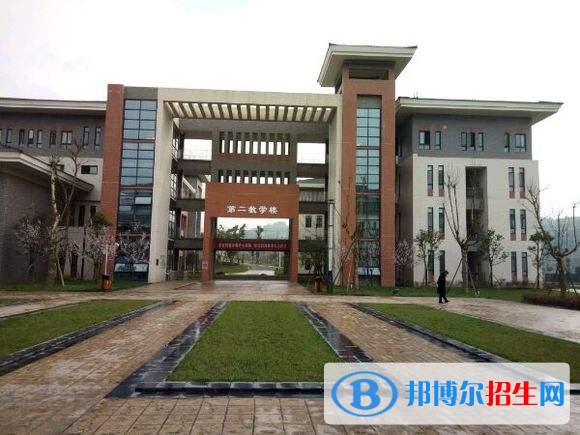 雅安初中畢業(yè)有哪些中專學校