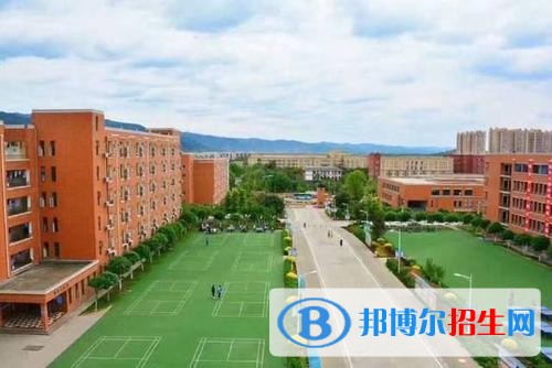 成都希望衛(wèi)校是公辦嗎，四川成都希望衛(wèi)校金堂