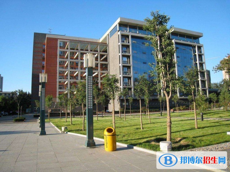 西安女生上什么中專學校比較好